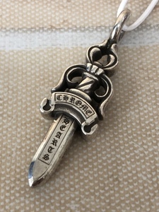 DOUBLE DAGGER ダブルダガーペンダントトップ